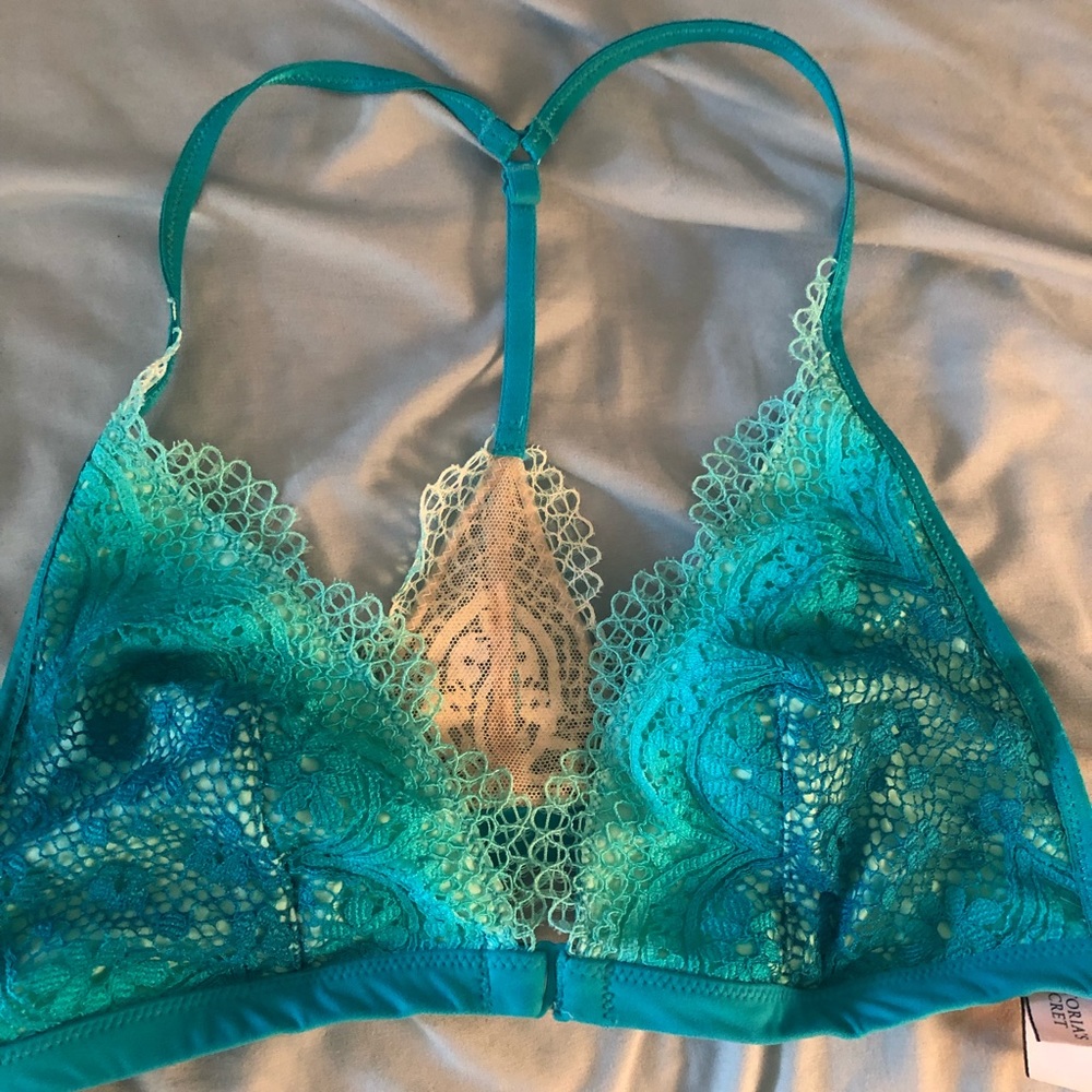 Victoria secrets teal medium bra lette